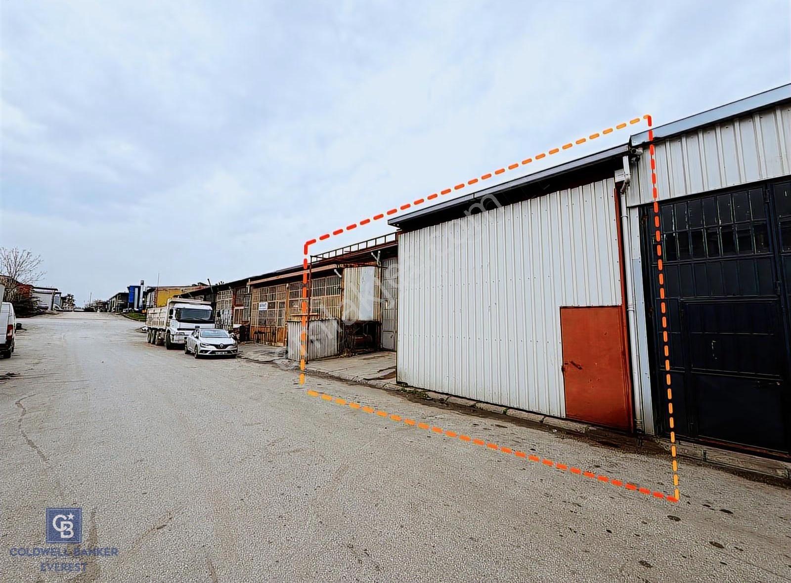 Otosansit 1. Blokta Masrafsız Kiralık 2 Dükkan - Görsel 3