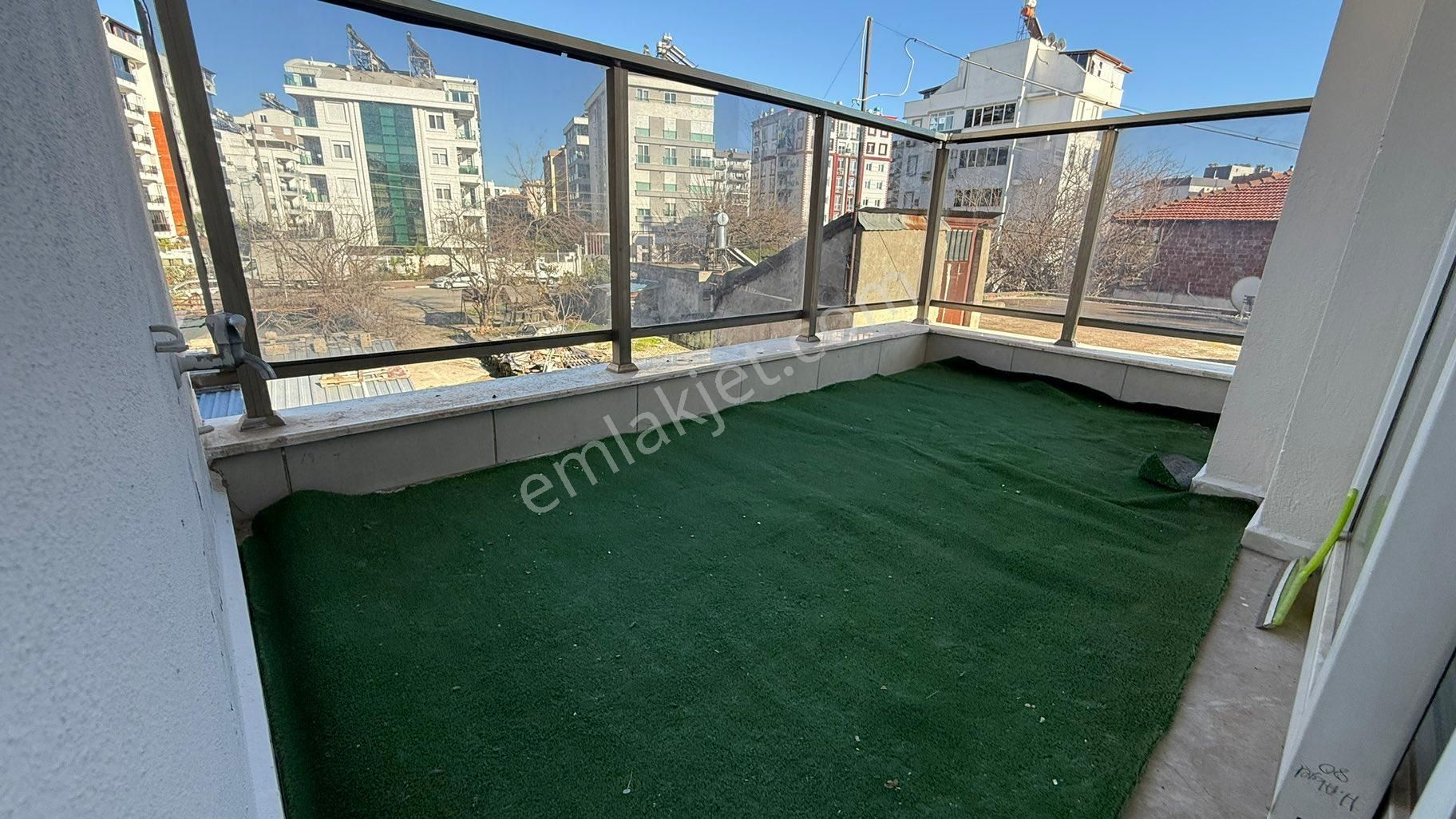 Kızıltoprak Kiralık 2+1 3 Cephe Arakat - Görsel 24