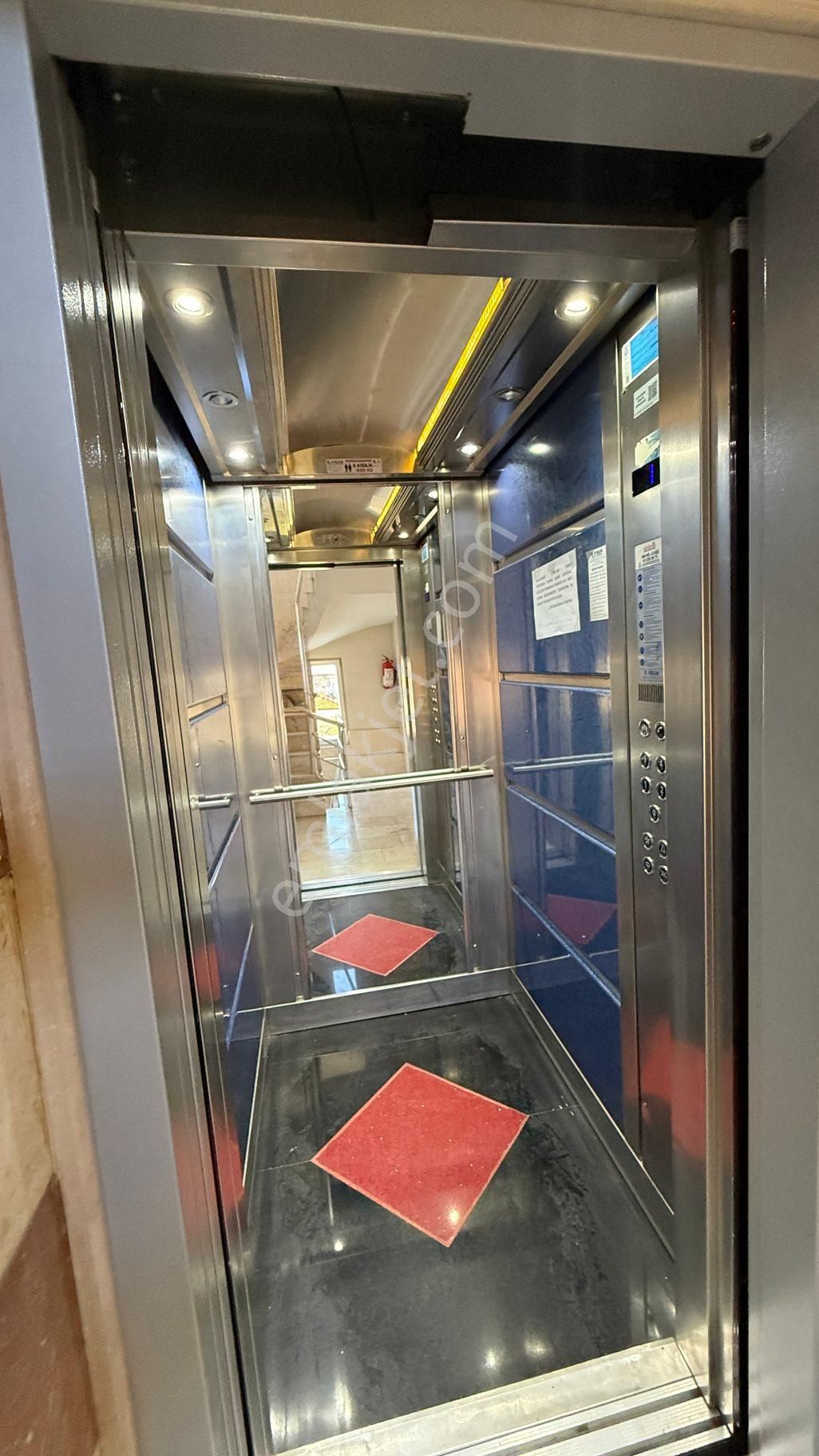 Kızıltoprak Kiralık 2+1 3 Cephe Arakat - Görsel 33