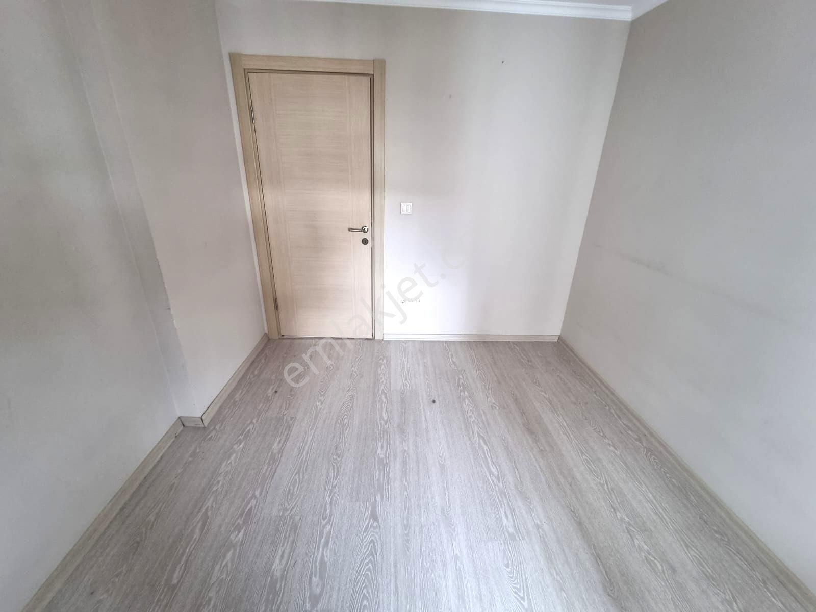 Tuzla Yayla Mahallesinde Geniş 3+1 Kiralık Daire - Görsel 26