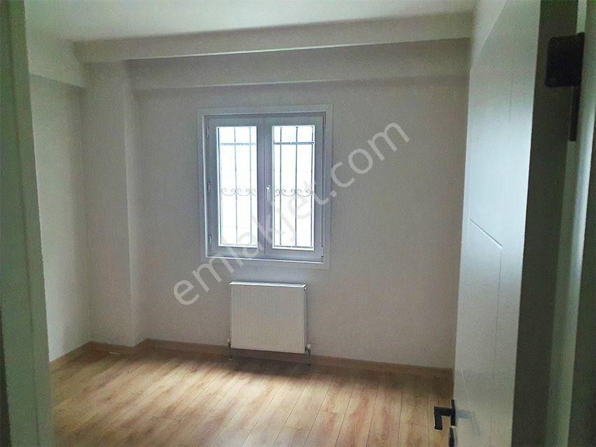Ümraniye Necip Fazılda Kapalı Mutfak 1+1 Kiralık Daire - Görsel 9
