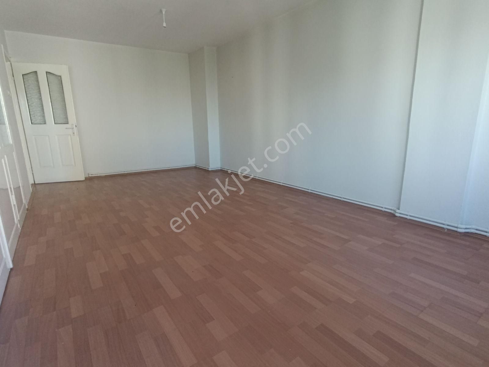 Efeler Mahallesi 3+1 Doğalgazlı Kiralık Daire - Görsel 15
