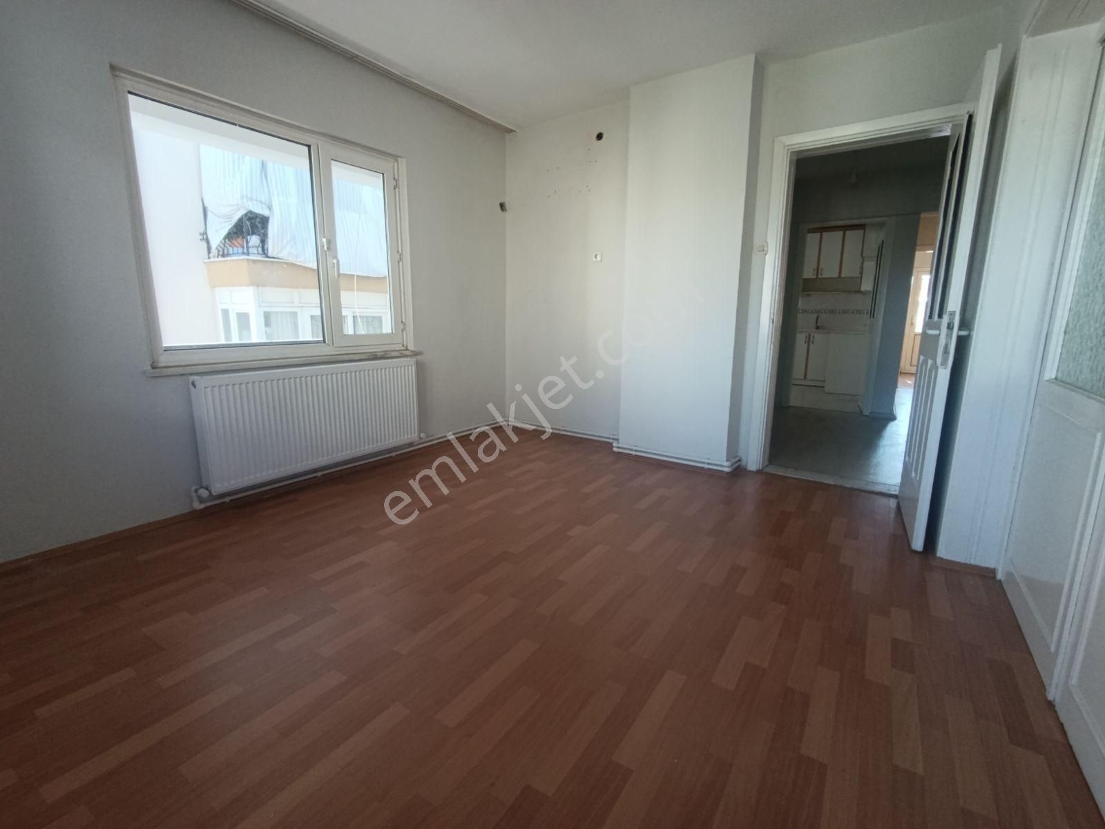 Efeler Mahallesi 3+1 Doğalgazlı Kiralık Daire - Görsel 14