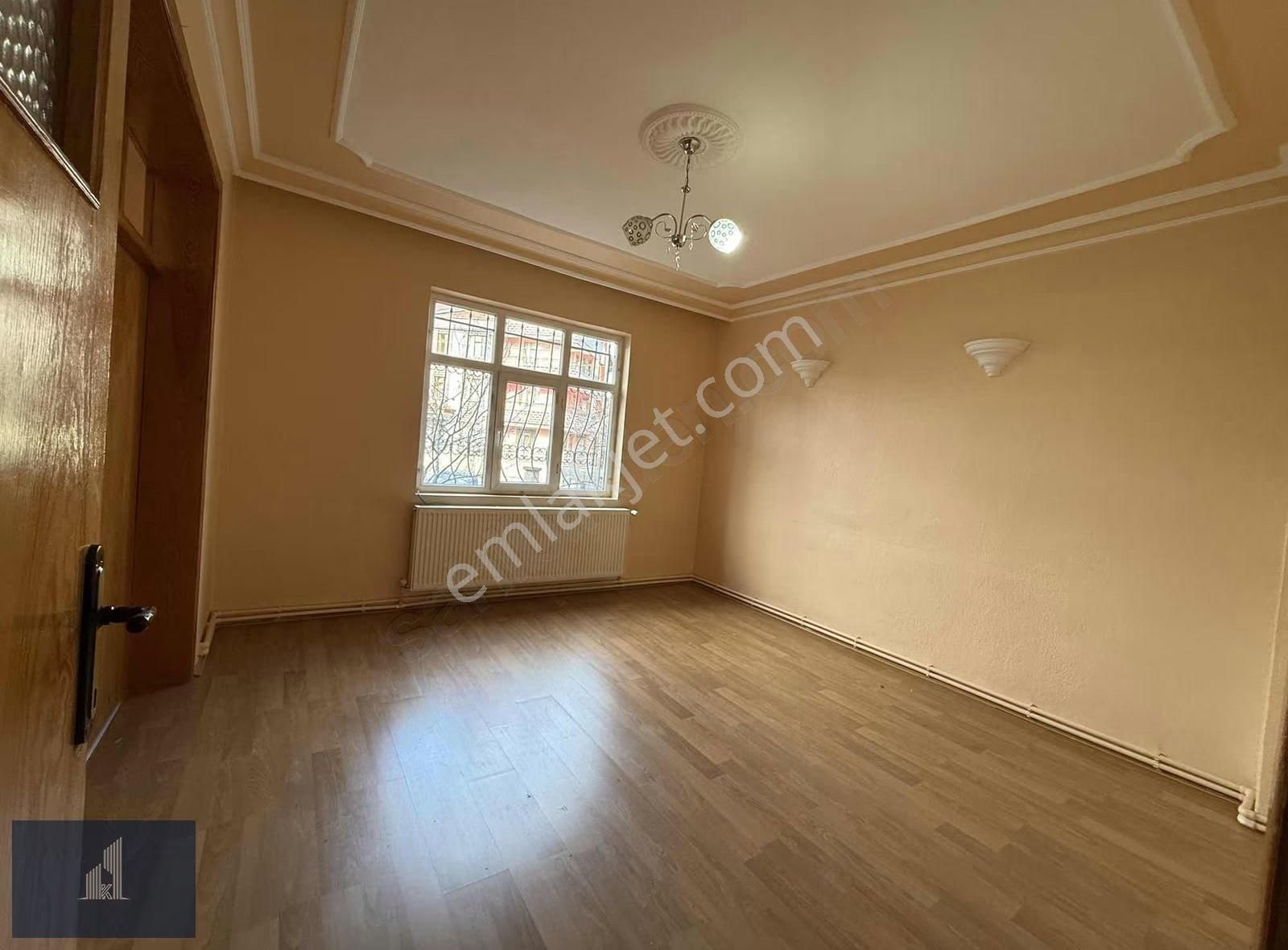 Kadir Dikici'den Anadolu Caddesinde Satılık Geniş 3+1 Daire - Görsel 6