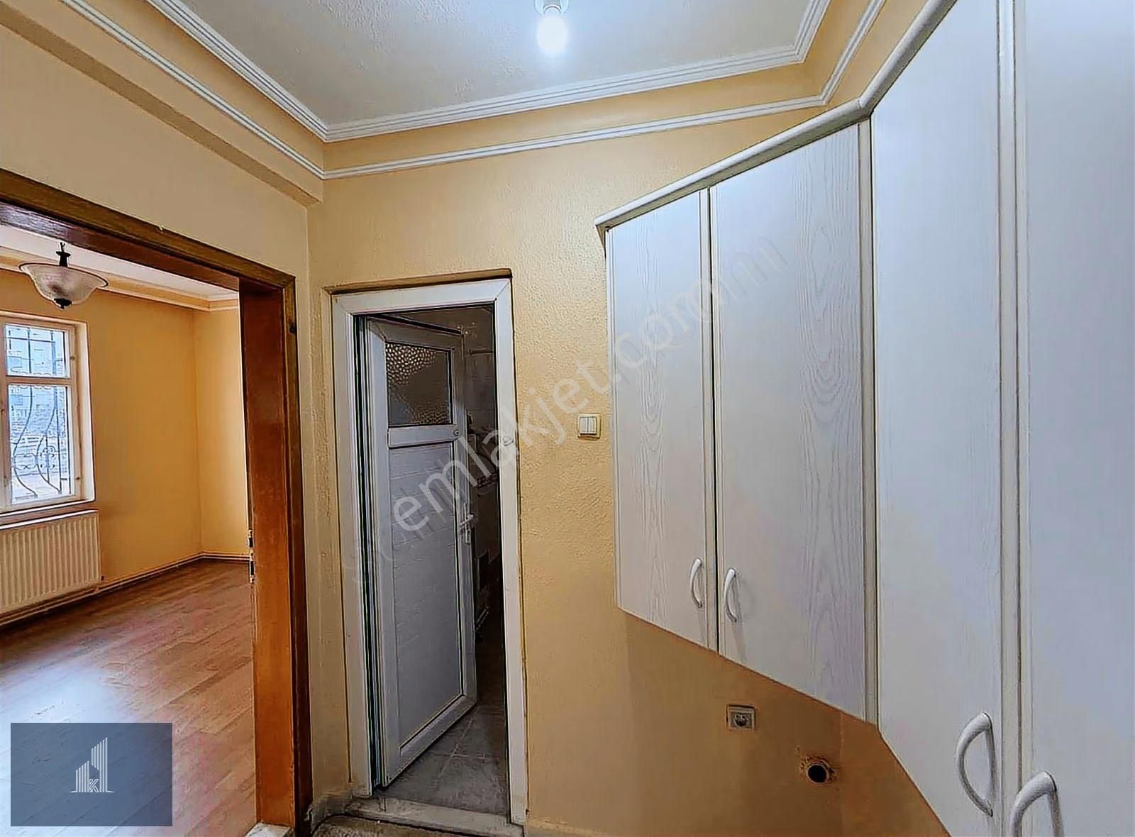 Kadir Dikici'den Anadolu Caddesinde Satılık Geniş 3+1 Daire - Görsel 25