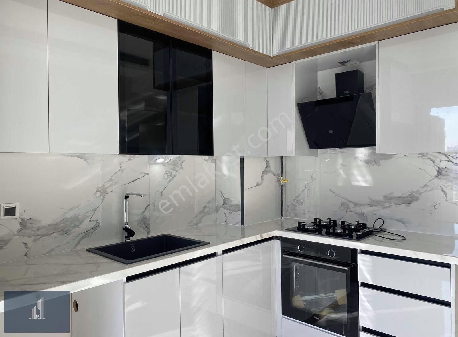 Kadir Dikici'den Genç Osman Caddesinde 2+1 Lüks Kiralık Daire - Görsel 26