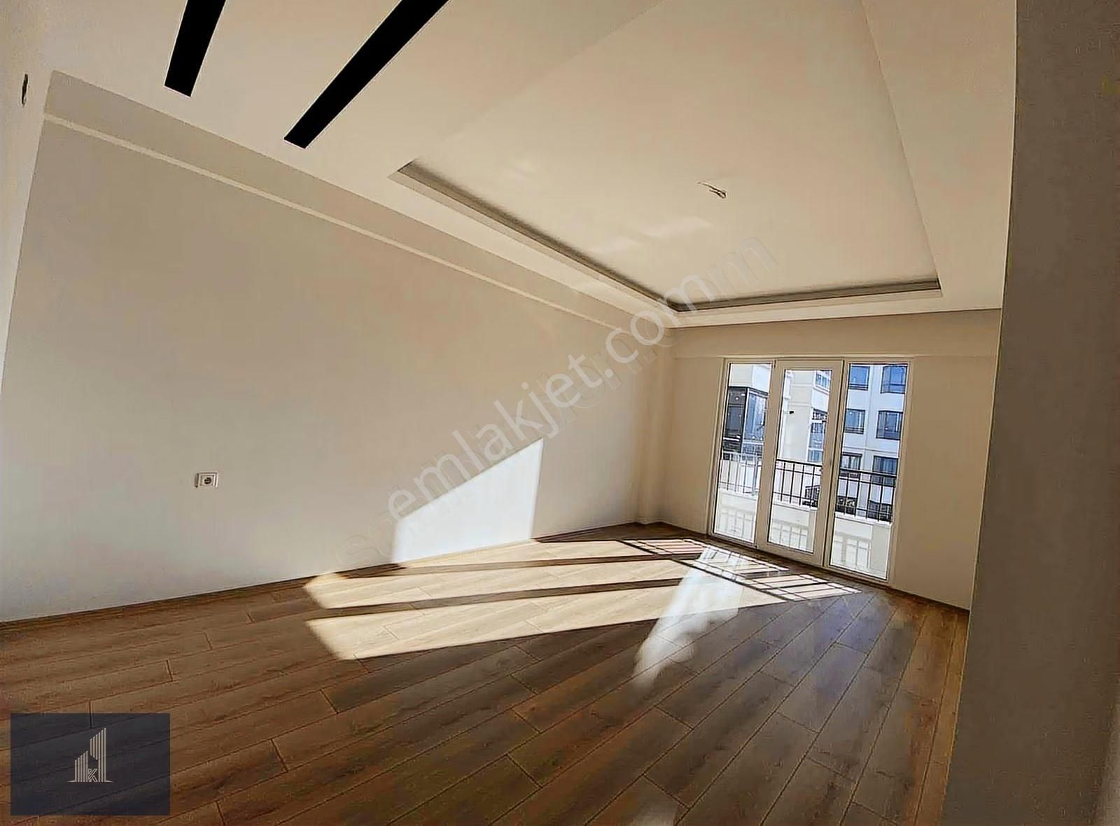 Kadir Dikici'den Genç Osman Caddesinde 2+1 Lüks Kiralık Daire - Görsel 28