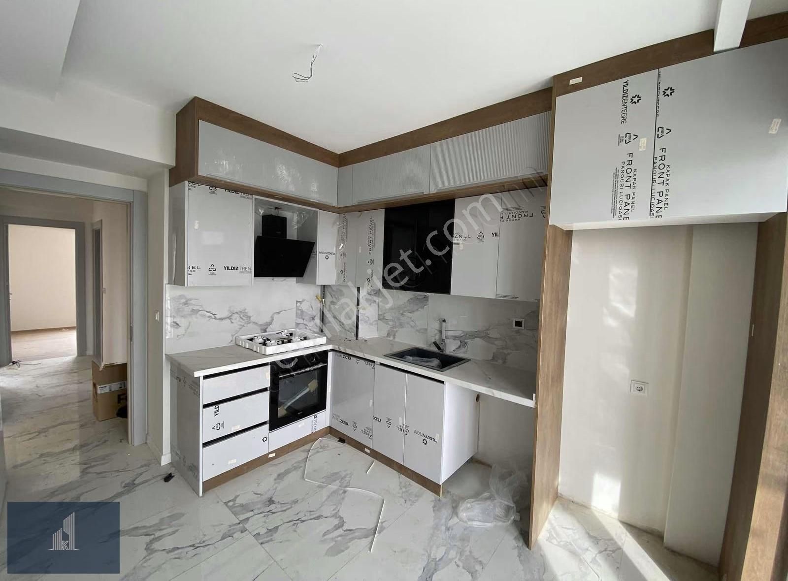 Kadir Dikici'den Genç Osman Caddesinde 2+1 Lüks Kiralık Daire - Görsel 14