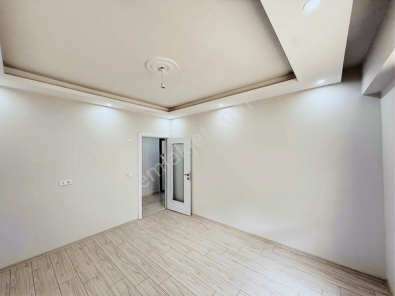 "şehrin Merkezinde Site İçerisinde Satılk 55mk 1+1 Daire" - Görsel 14