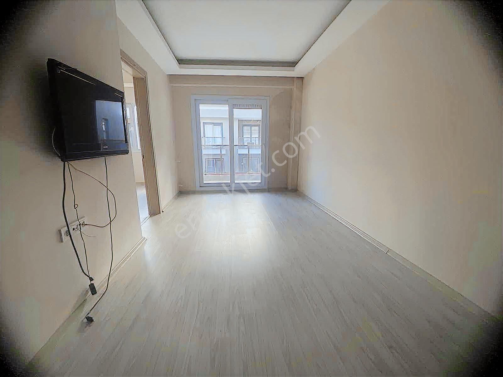 Seyrek Büyük Tip Kiralık 1+1 Daire - Görsel 13