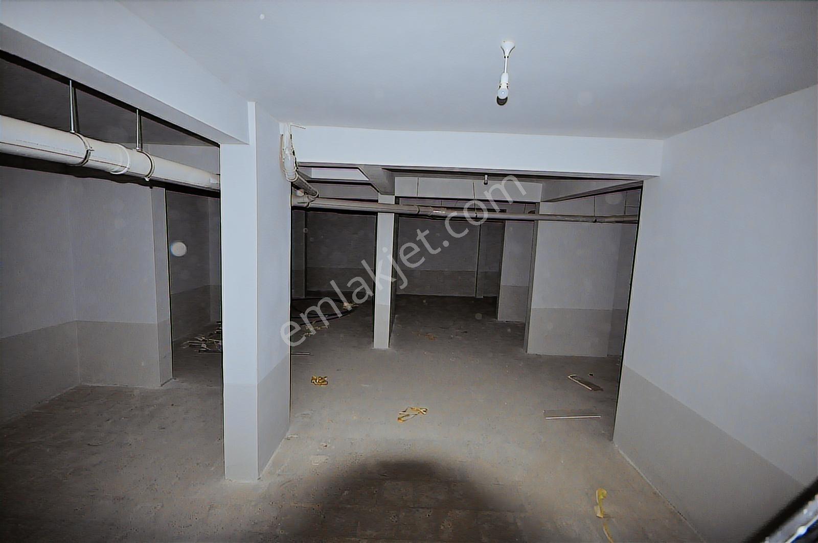 Cb Acar'dan Kapalı+açık Alanlı Çift Cephe Köşebaşı 400m² Dükkan - Görsel 20
