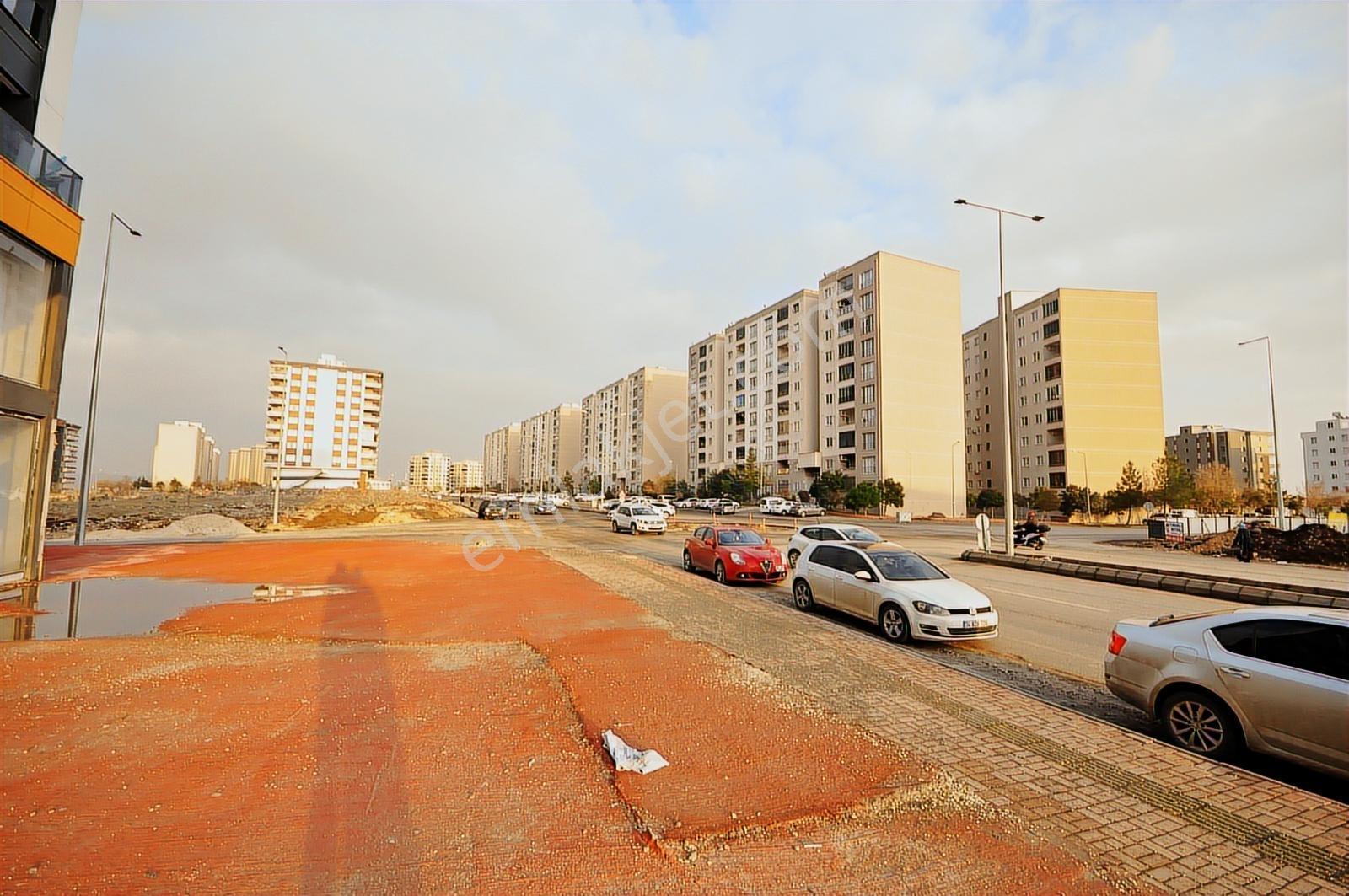 Cb Acar'dan Kapalı+açık Alanlı Çift Cephe Köşebaşı 400m² Dükkan - Görsel 23