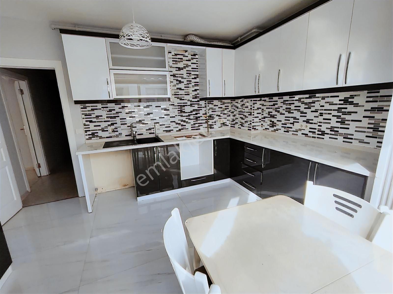 **site İçerisinde Kiralık 3+1 Daire** - Görsel 14