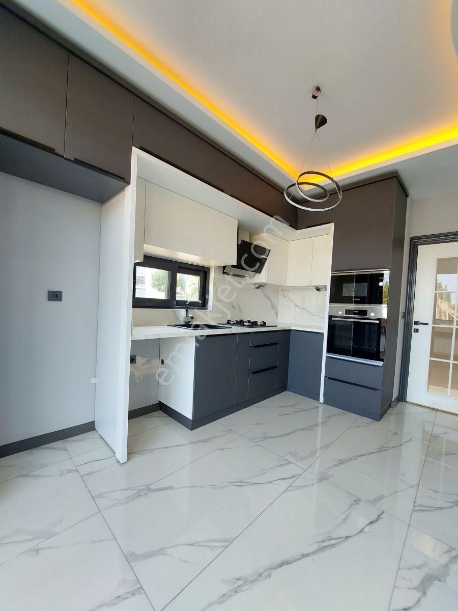 Zeytinli'de ^^mimarisi İle Göz Alıcı^^ Lüks 6+1 Villa - Görsel 3