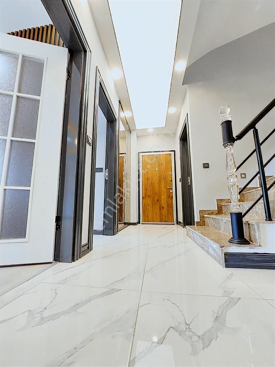 Zeytinli'de ^^mimarisi İle Göz Alıcı^^ Lüks 6+1 Villa - Görsel 29