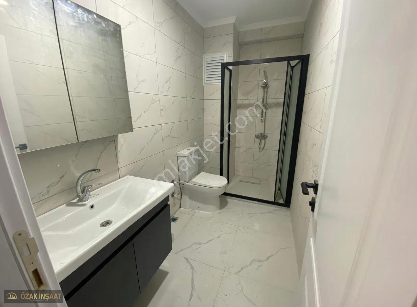 Sancaktepe Mevlana Mah. Kiralık 2+1 Sıfır Bina - Görsel 3