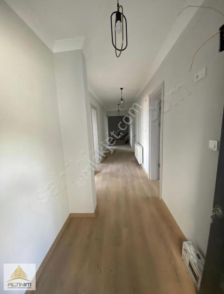 Bergama Zaferde 3+1 Lüks Kiralık Daire - Görsel 2