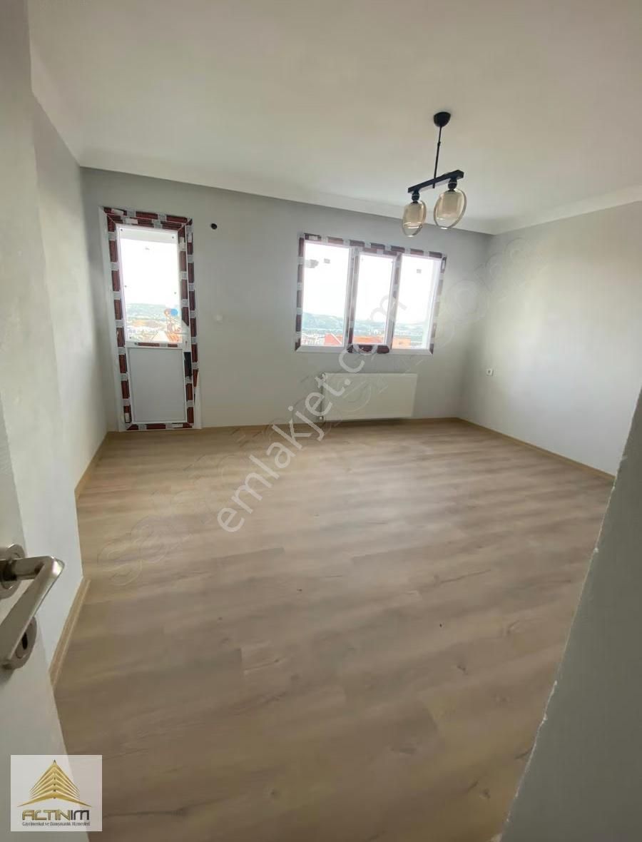 Bergama Zaferde 3+1 Lüks Kiralık Daire - Görsel 11