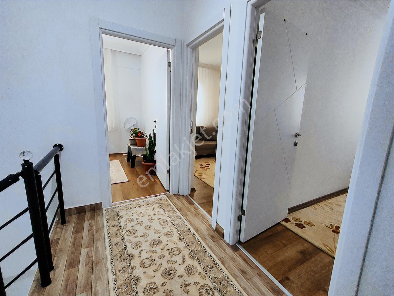Tekirdağ Yeniçiftlik'de Otoparklı Villa#kartallar'dan# - Görsel 26