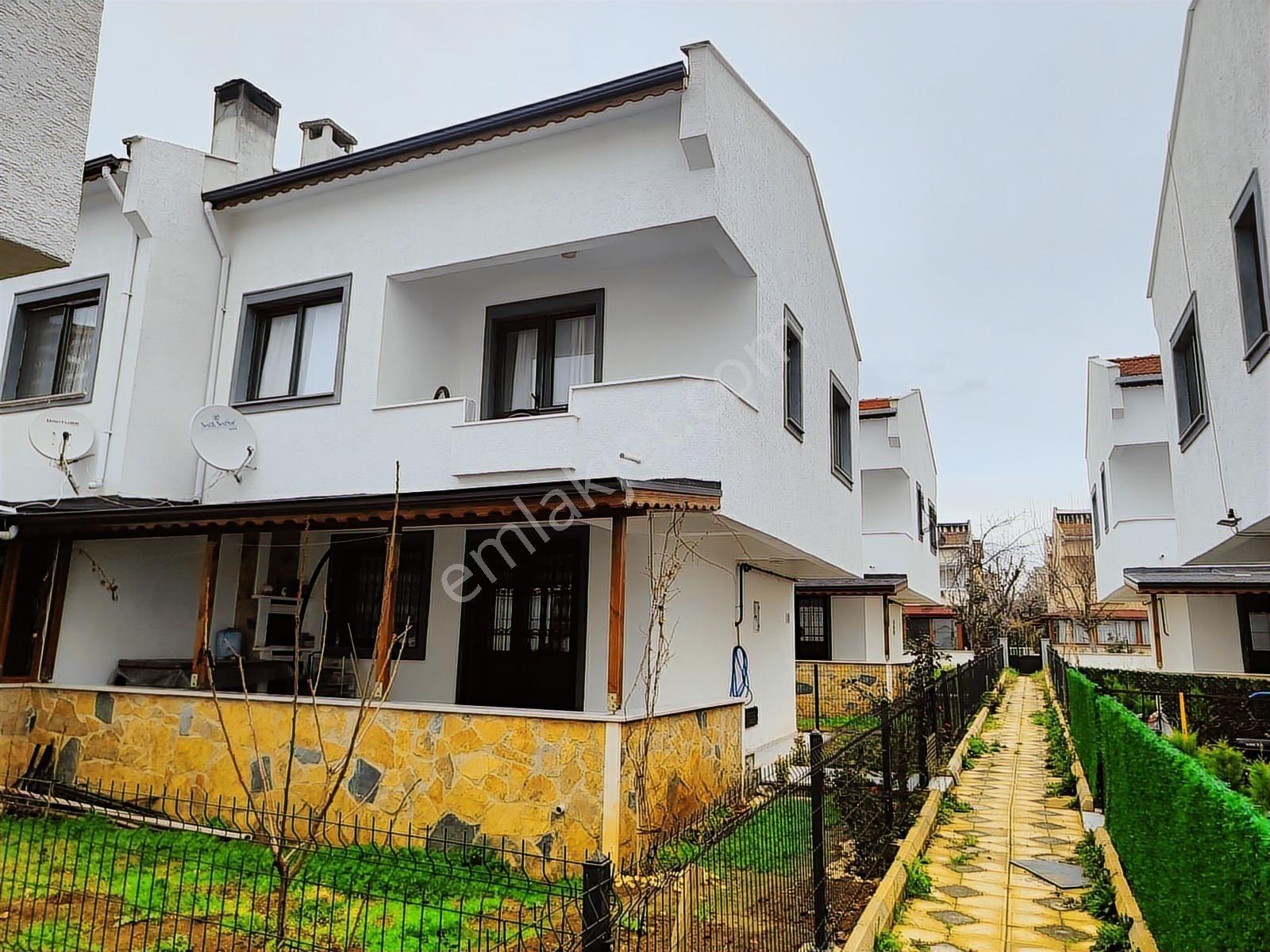 Tekirdağ Yeniçiftlik'de Otoparklı Villa#kartallar'dan# - Görsel 30