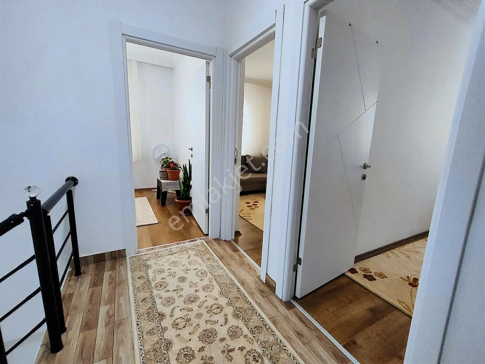 Tekirdağ Yeniçiftlik'de Otoparklı Villa#kartallar'dan# - Görsel 32