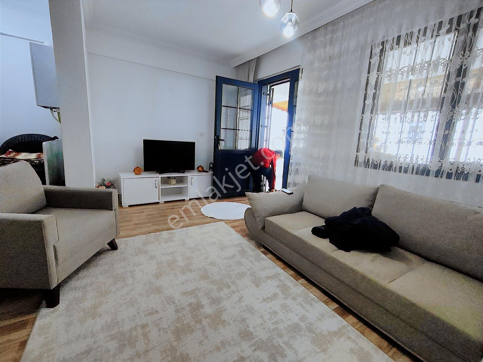 Tekirdağ Yeniçiftlik'de Otoparklı Villa#kartallar'dan# - Görsel 18