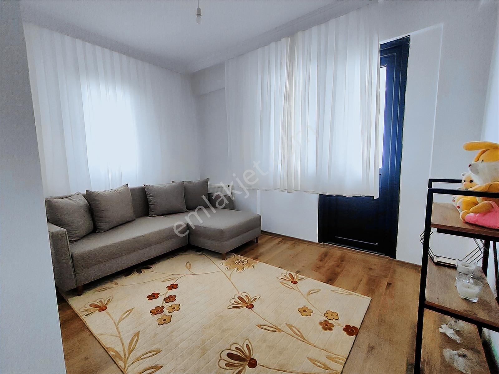 Tekirdağ Yeniçiftlik'de Otoparklı Villa#kartallar'dan# - Görsel 7