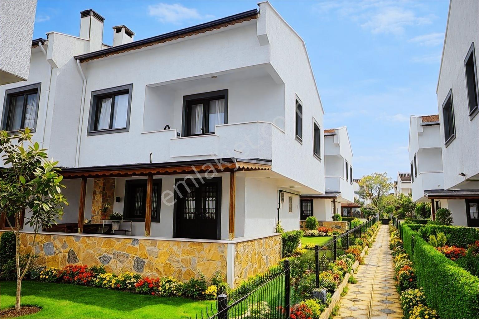 Tekirdağ Yeniçiftlik'de Otoparklı Villa#kartallar'dan# - Görsel 34