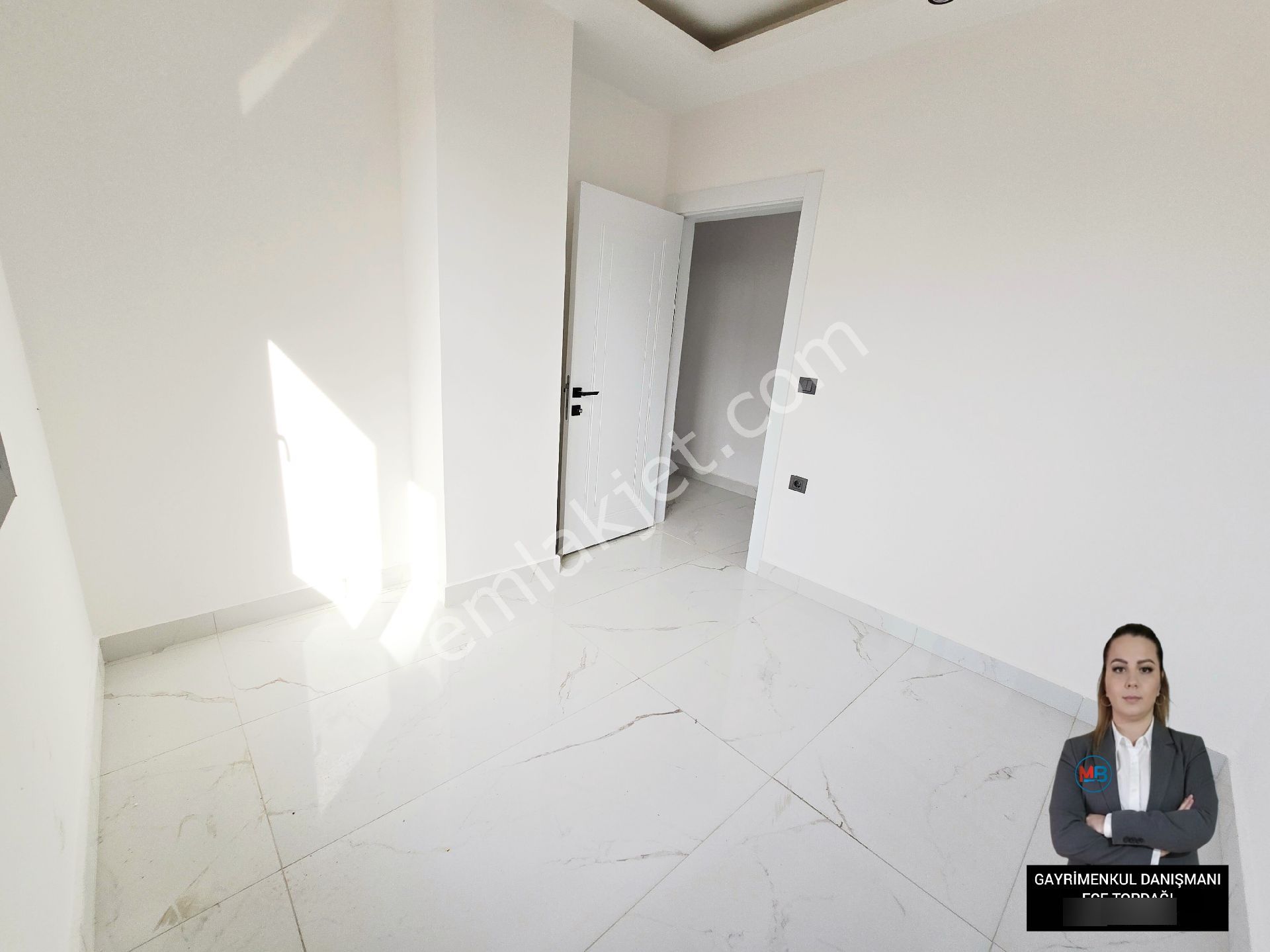 Didim'de Satılık 3+1 Müstakil Gibi Giriş Kat Geniş Çarşıya Yakın Sıfır Daire - Görsel 12