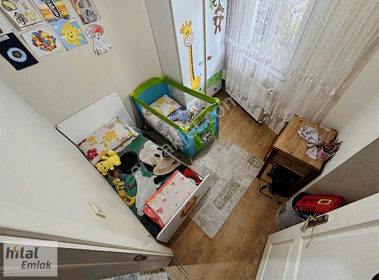 !! Acil !! Mülksahibi Oturuyor Satılık 1. Kat Daire 5.400.000 Tl - Görsel 14
