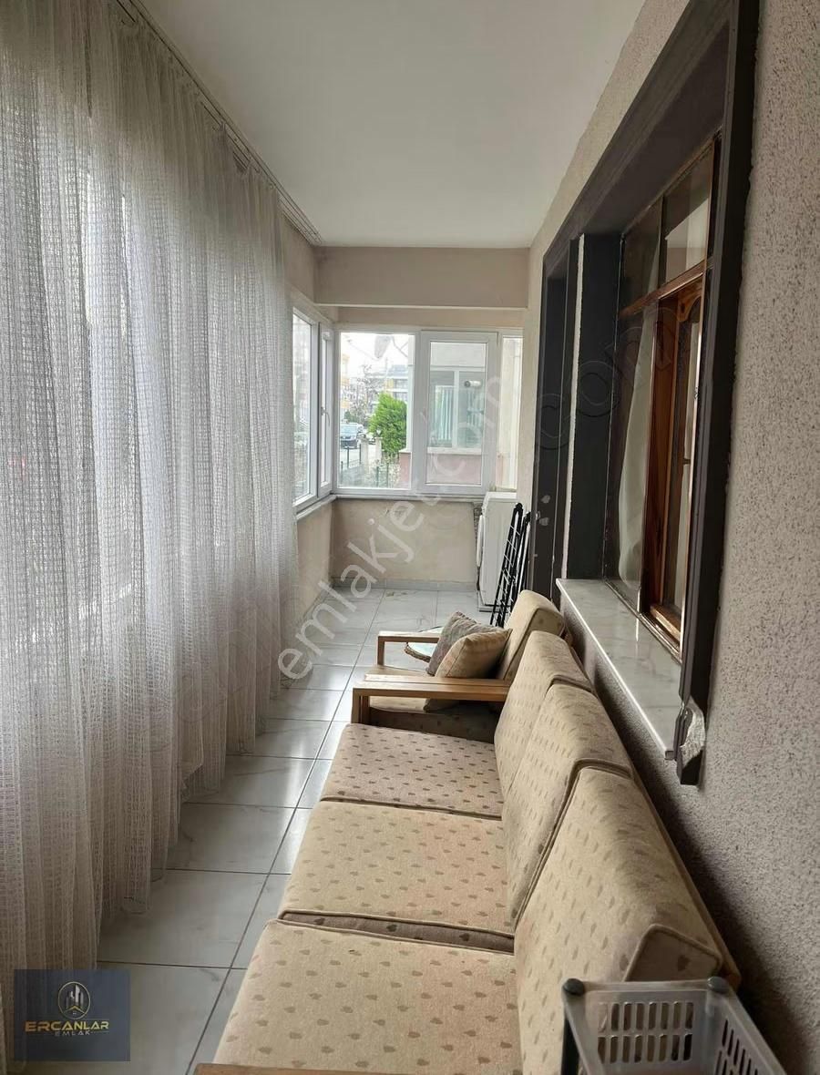 Ercanlar Emlaktan Kiralık Eşyalı Geniş Daire - Görsel 2