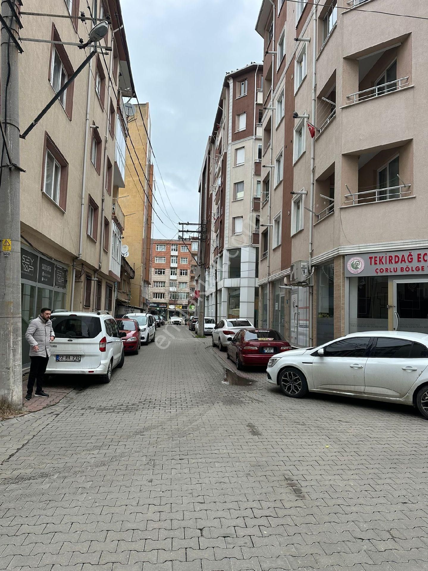 Tekirdağ Çorlu Reşadiye Mahallesinde 115m2 Satılık 2+1 Daire - Görsel 10