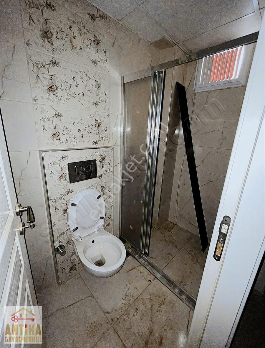 Antika Gayrimenkul'den Tekstil'de Cadde Üstü Ferah Daire - Görsel 7