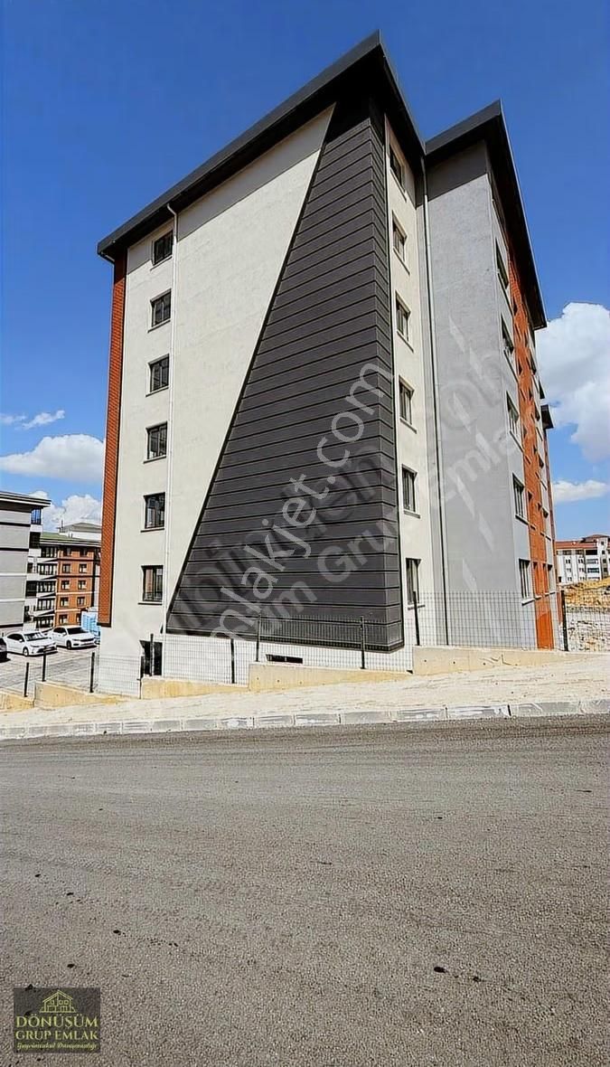 Dönüşüm'den Üniversite Yolunda 4+1 Süper Lüks Satılık Daire - Görsel 5