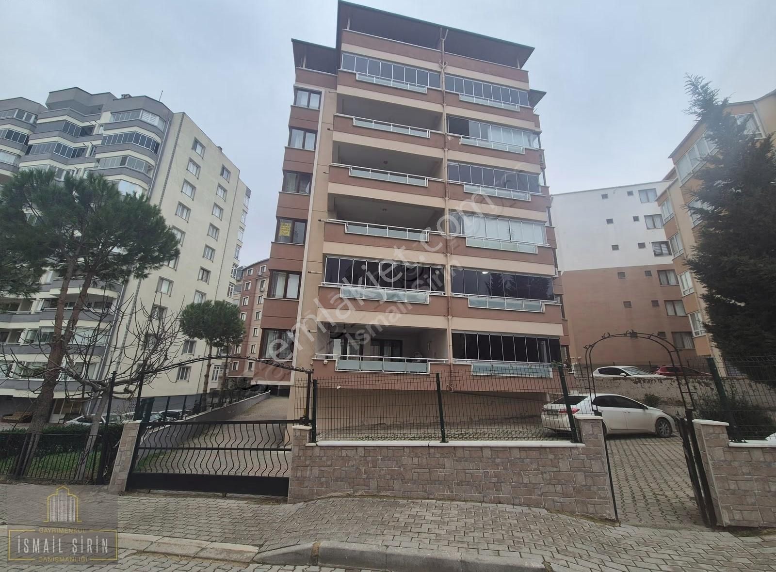 İsmail Şirinden Manastır Site İçinde Yeni Bakımlı Ara Kat Daire - Görsel 11