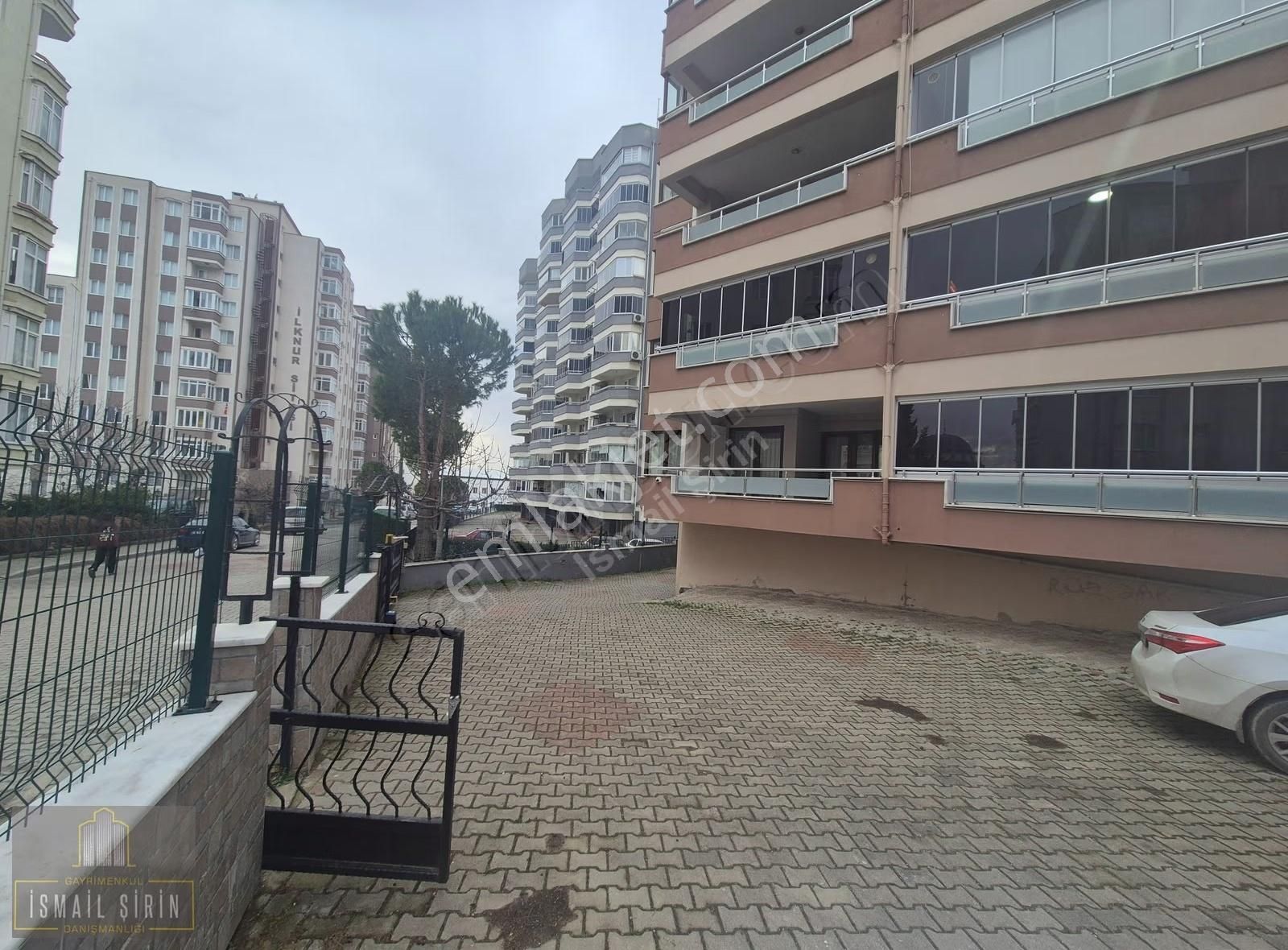 İsmail Şirinden Manastır Site İçinde Yeni Bakımlı Ara Kat Daire - Görsel 7