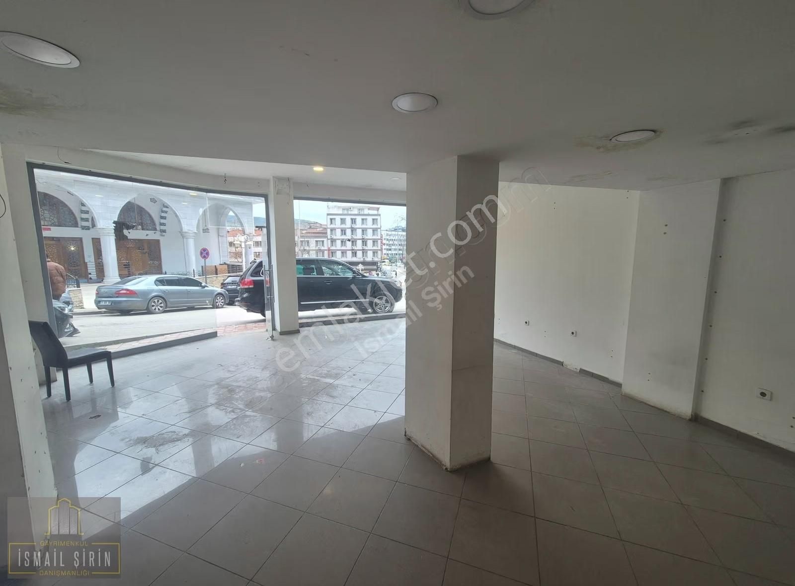 Şirinden Çarşı Meydanında 70m2 Kiralık 2 Kat Dükkan&mağaza - Görsel 2