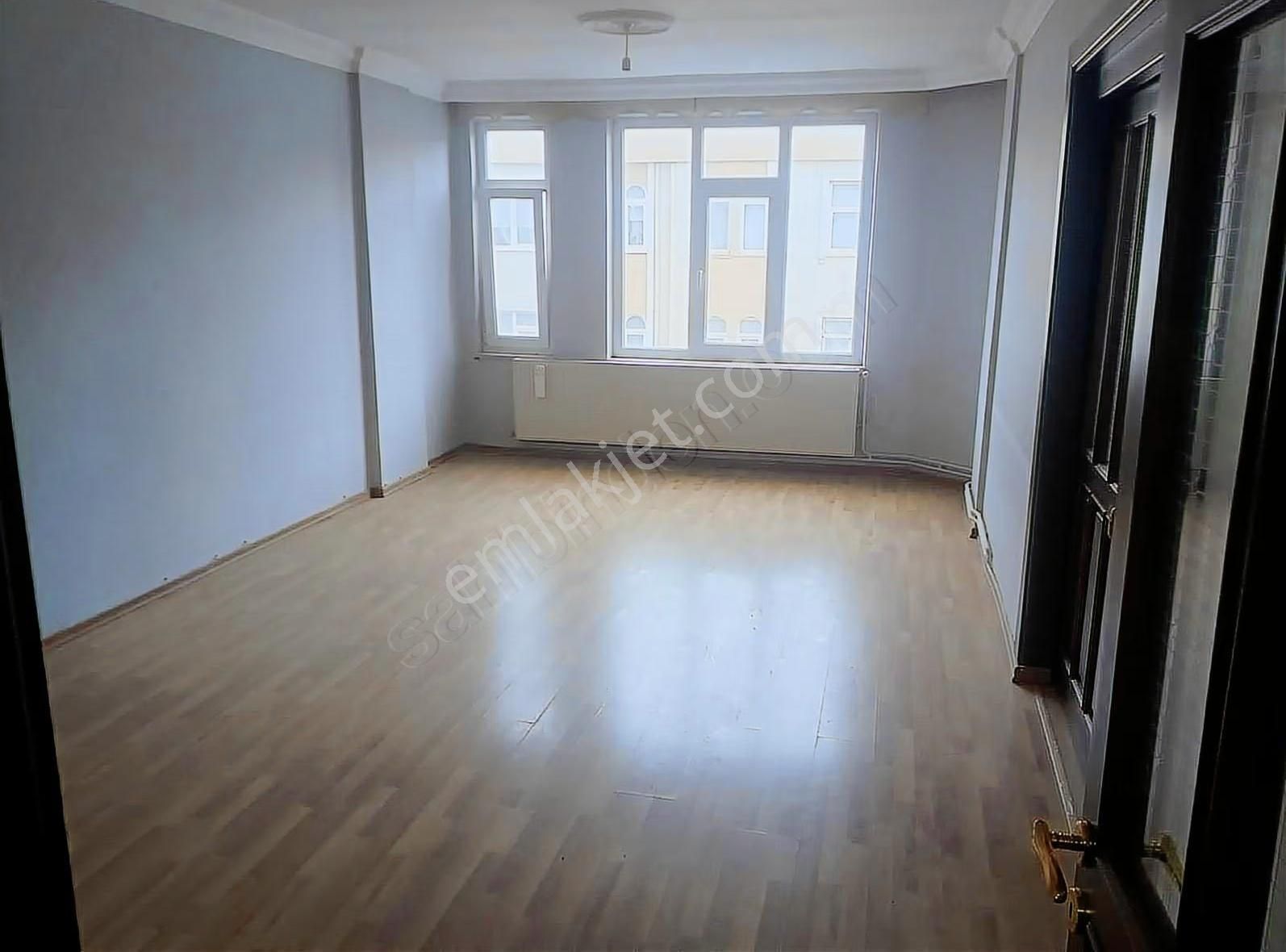 Demir Gayrimenkulden Bafra Gençlik Cd De Satılık 4+1 Özel Yapım - Görsel 9