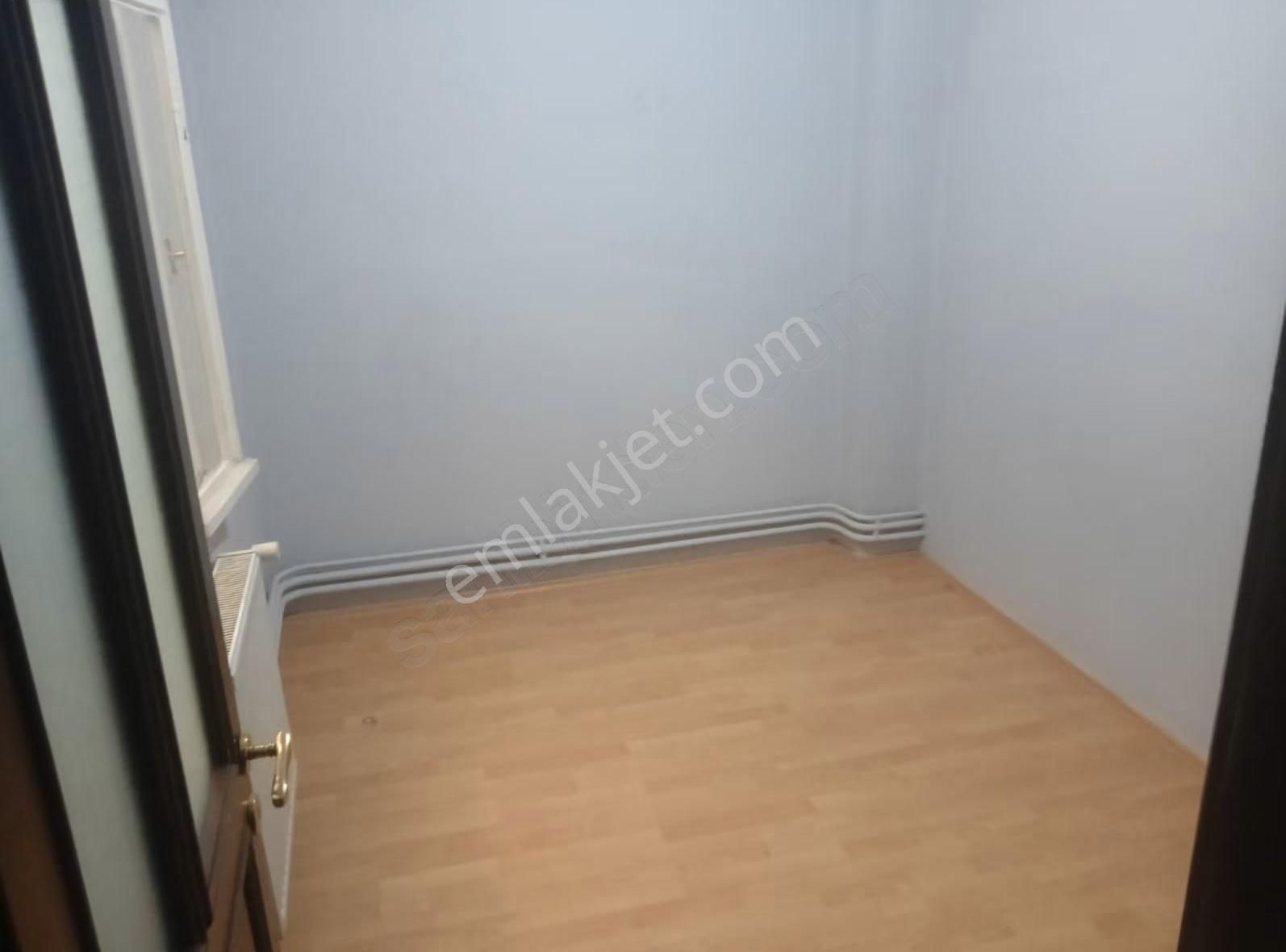 Demir Gayrimenkulden Bafra Gençlik Cd De Satılık 4+1 Özel Yapım - Görsel 17