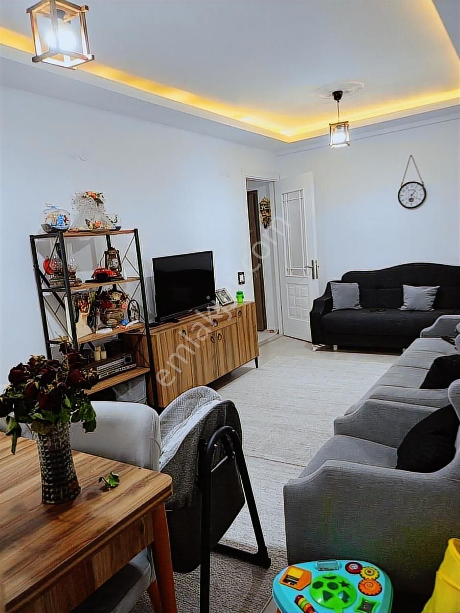 Merkezi Konum,ara Kat, Asansörlü, 3+1 Satılık Daire - Görsel 7