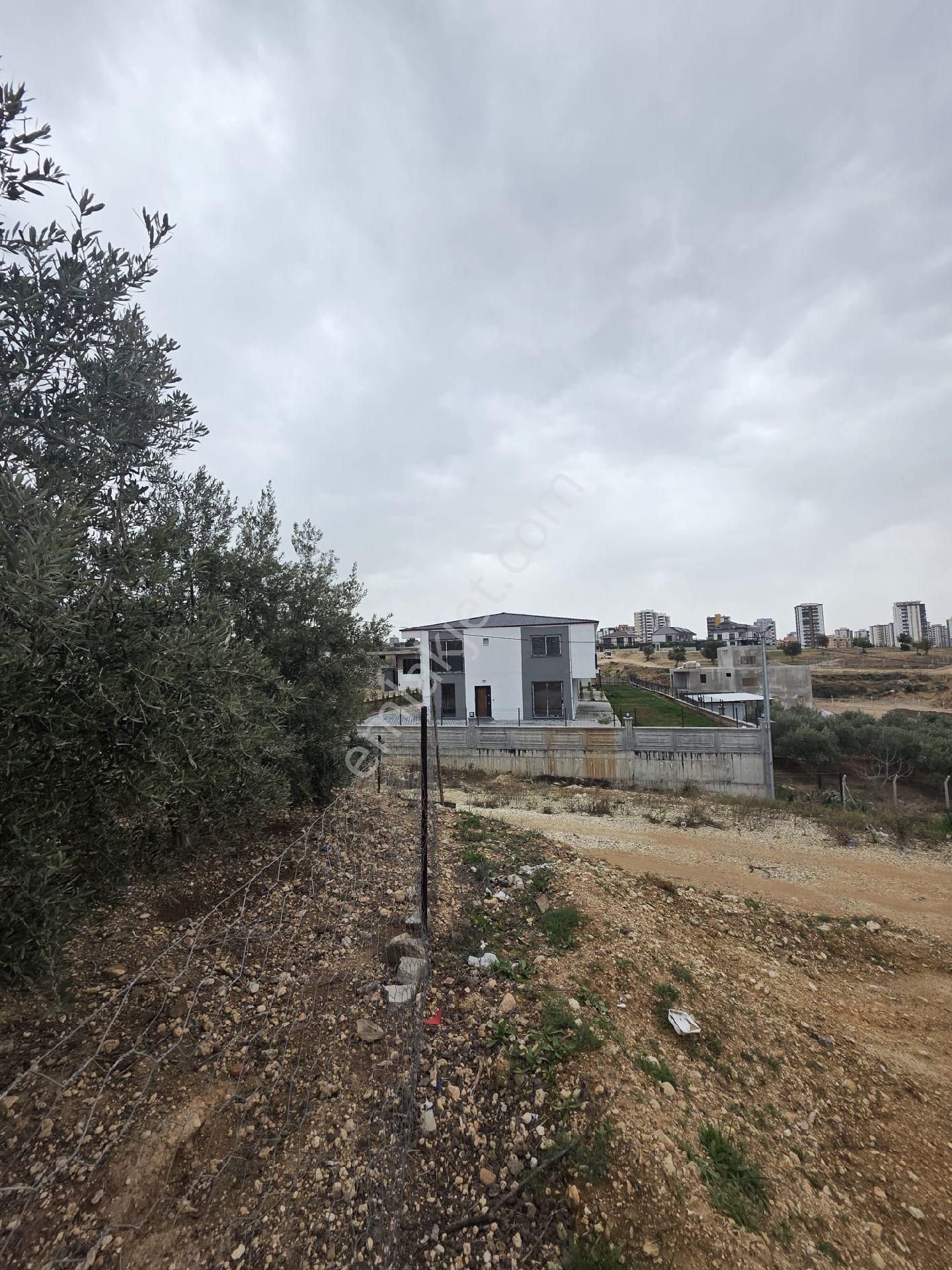 Lokasyon Şampiyonu Çarkıparede Villa Yapımına Uygun 574 M2 Arsa - Görsel 3