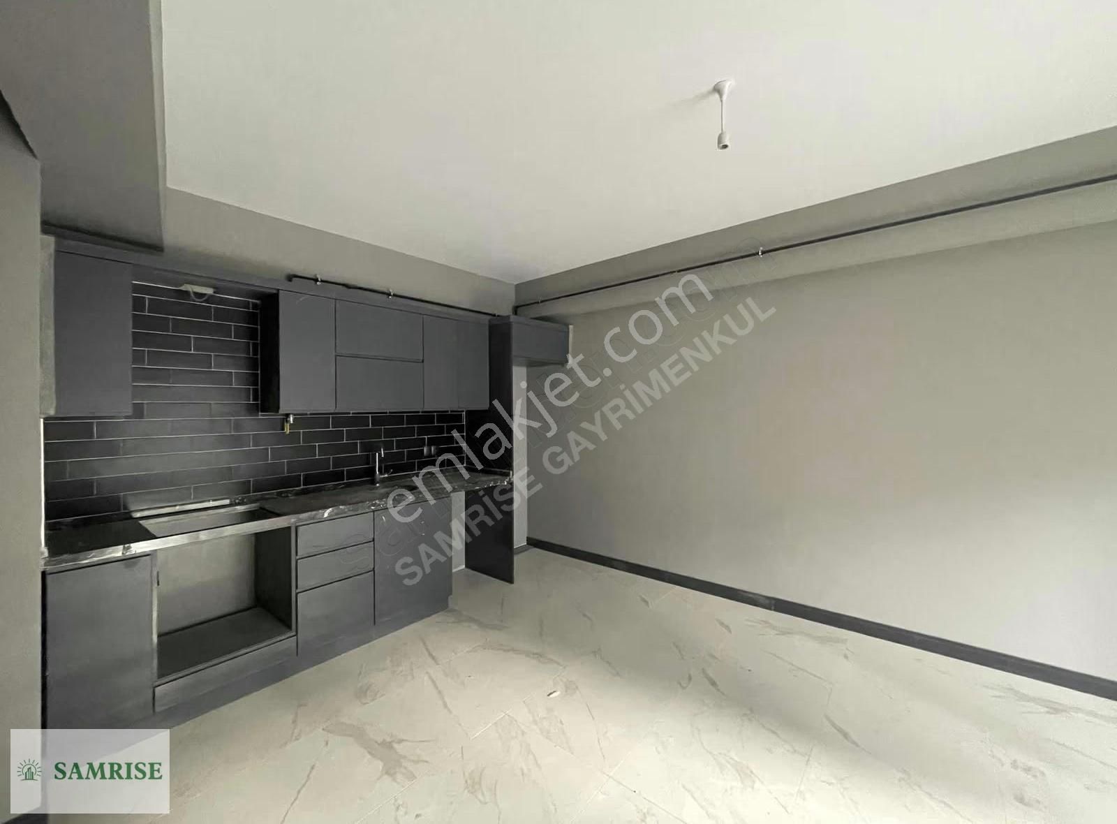 Samrise'dan Körfezde Sahile Yakın Satılık Düşeş 1+1 Ofis - Görsel 22