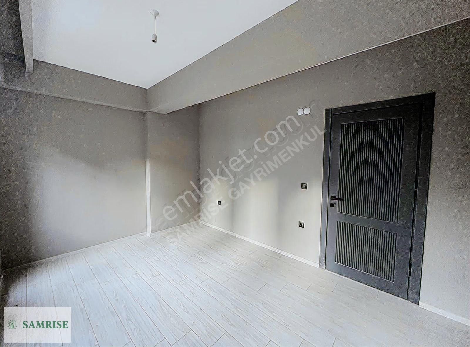 Samrise'dan Körfezde Sahile Yakın Satılık Düşeş 1+1 Ofis - Görsel 24