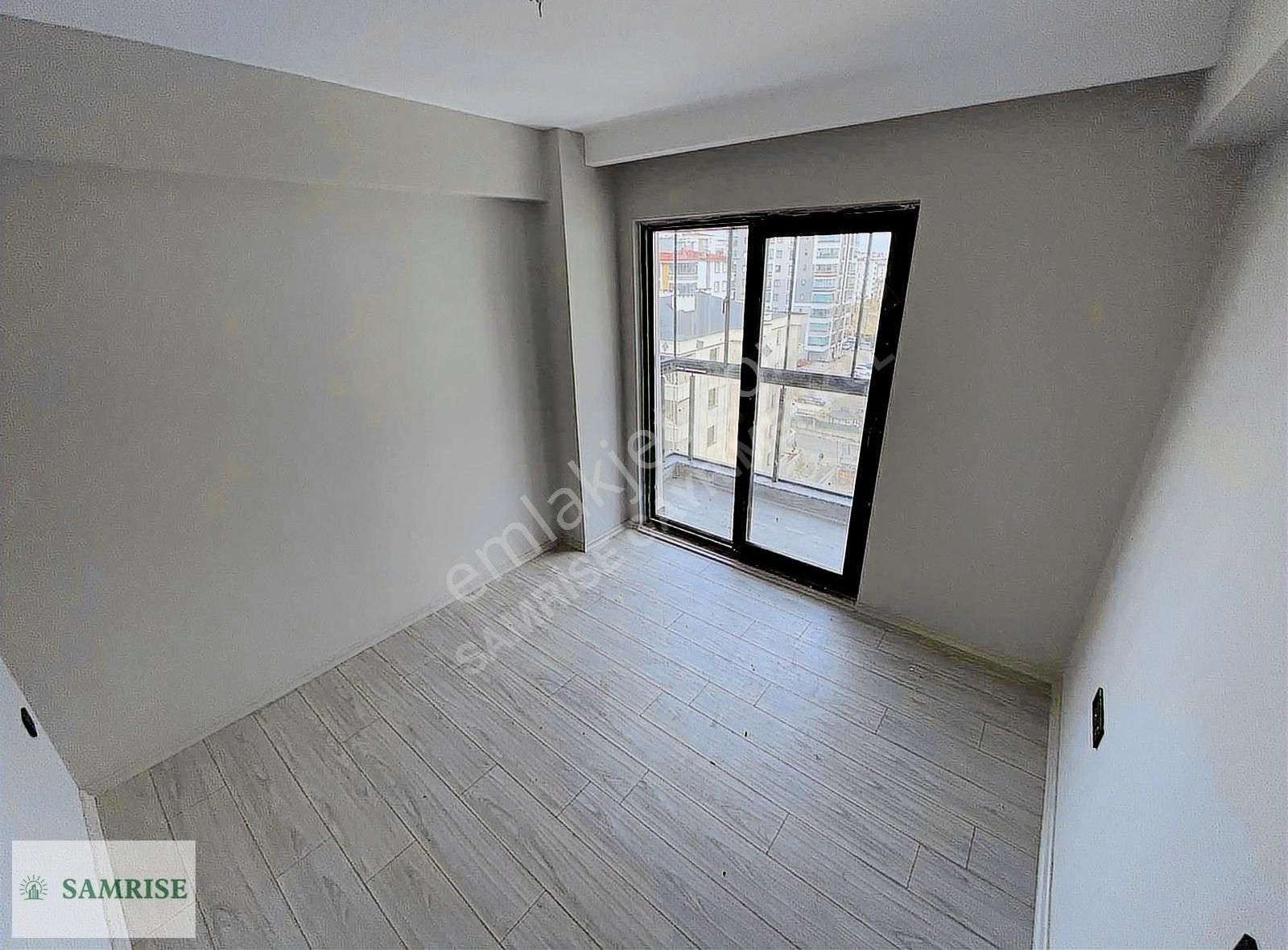 Samrise Gayrimenkulden İlkadımda Bölgenin En Lüx 3+1 Dairesi - Görsel 19