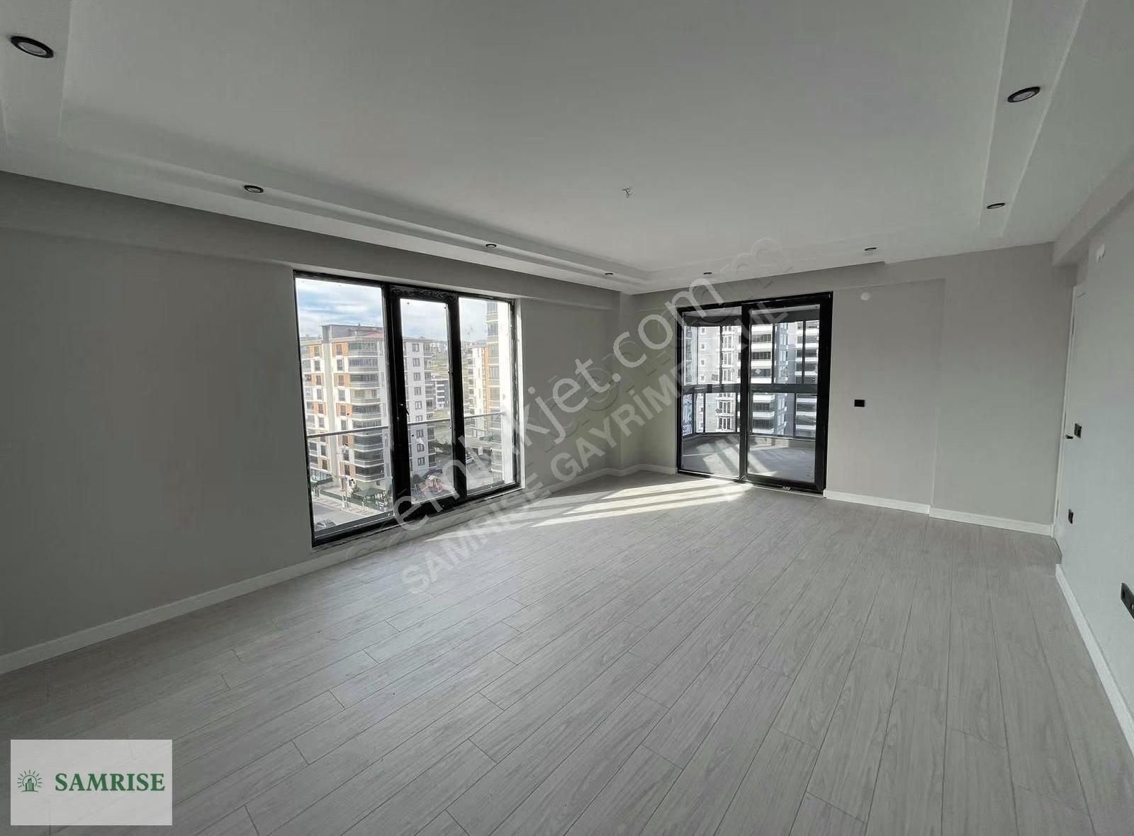 Samrise Gayrimenkulden İlkadımda Bölgenin En Lüx 3+1 Dairesi - Görsel 17