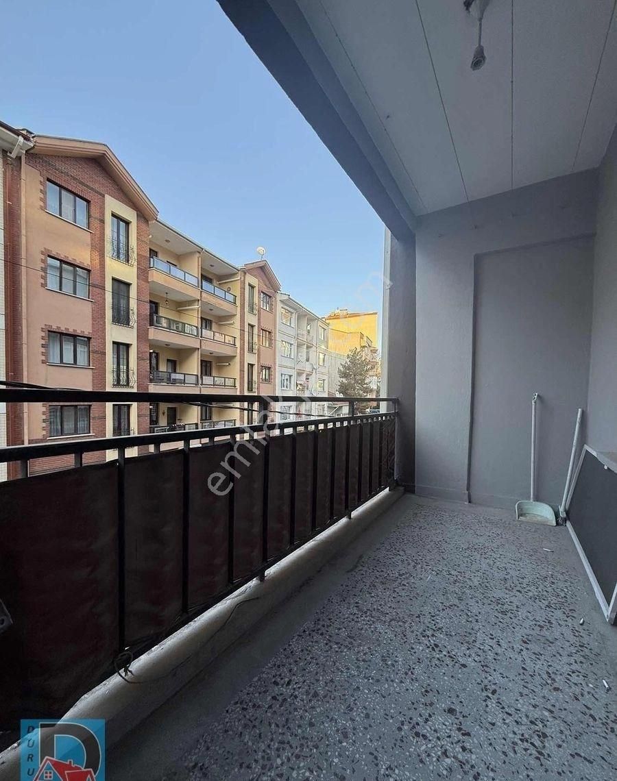 Duru Dan Şehrin Merkezinde Heryere Yürüme Mesafesinde 2+1 - Görsel 11