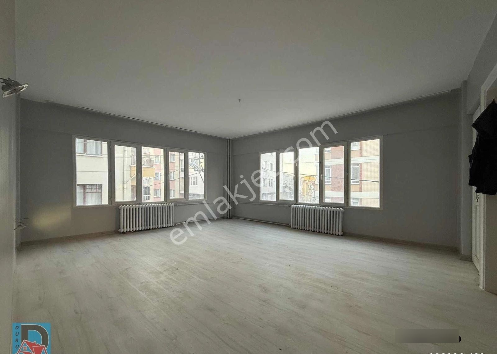 Duru Dan Şehrin Merkezinde Heryere Yürüme Mesafesinde 2+1 - Görsel 9