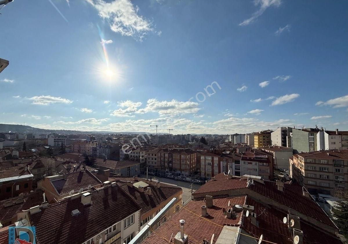 Duru Dan Merkez Yeni Mh. Vatan Caddesi Üzerinde Kiralık 3+1 - Görsel 19