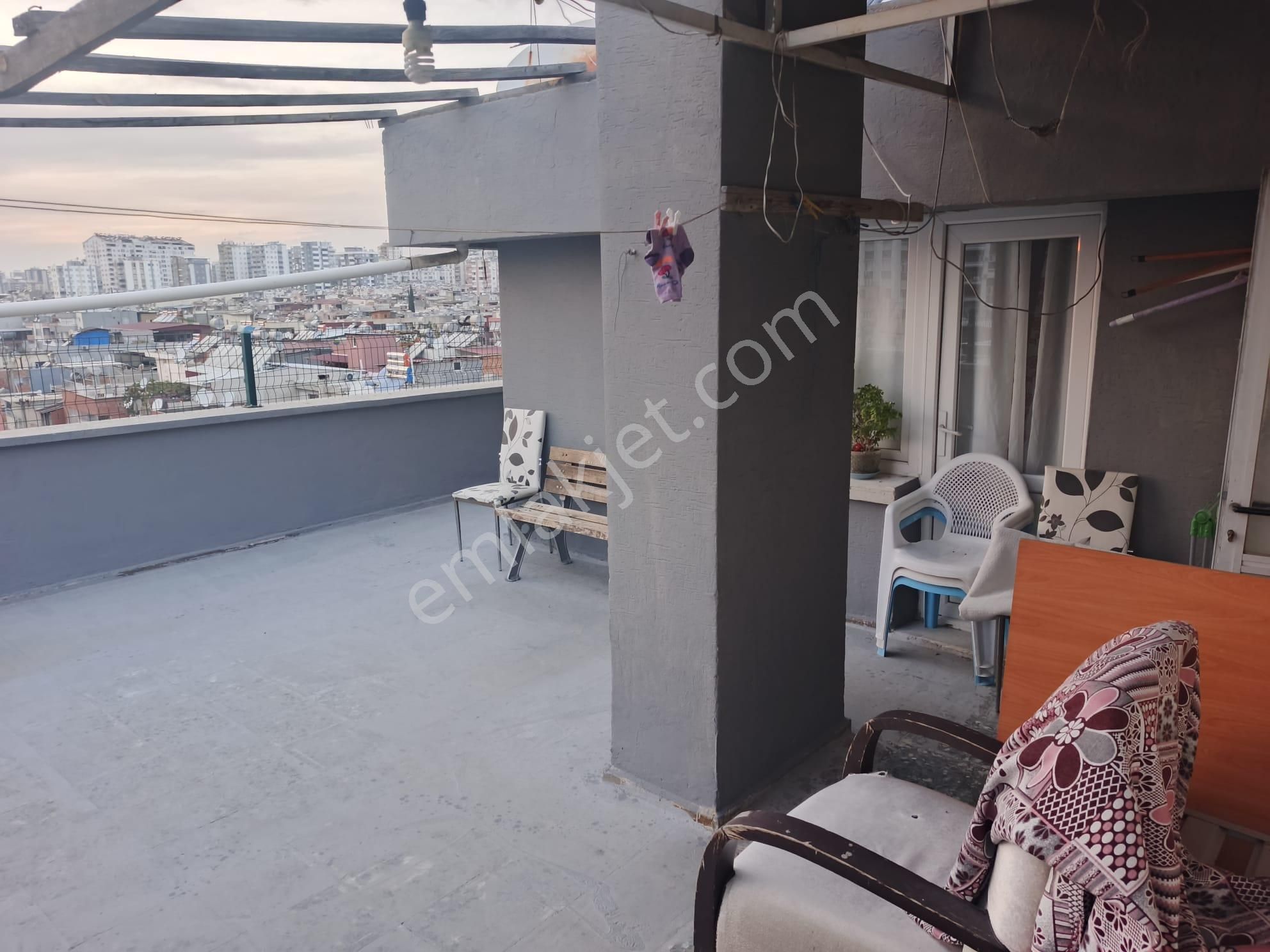 3+1yeşilyurt 5-5katı Geniş 240m2 Teraslı Katmülkiyetli İzalasyonlu Kgb Barajyolu Yakın Asansör Yok