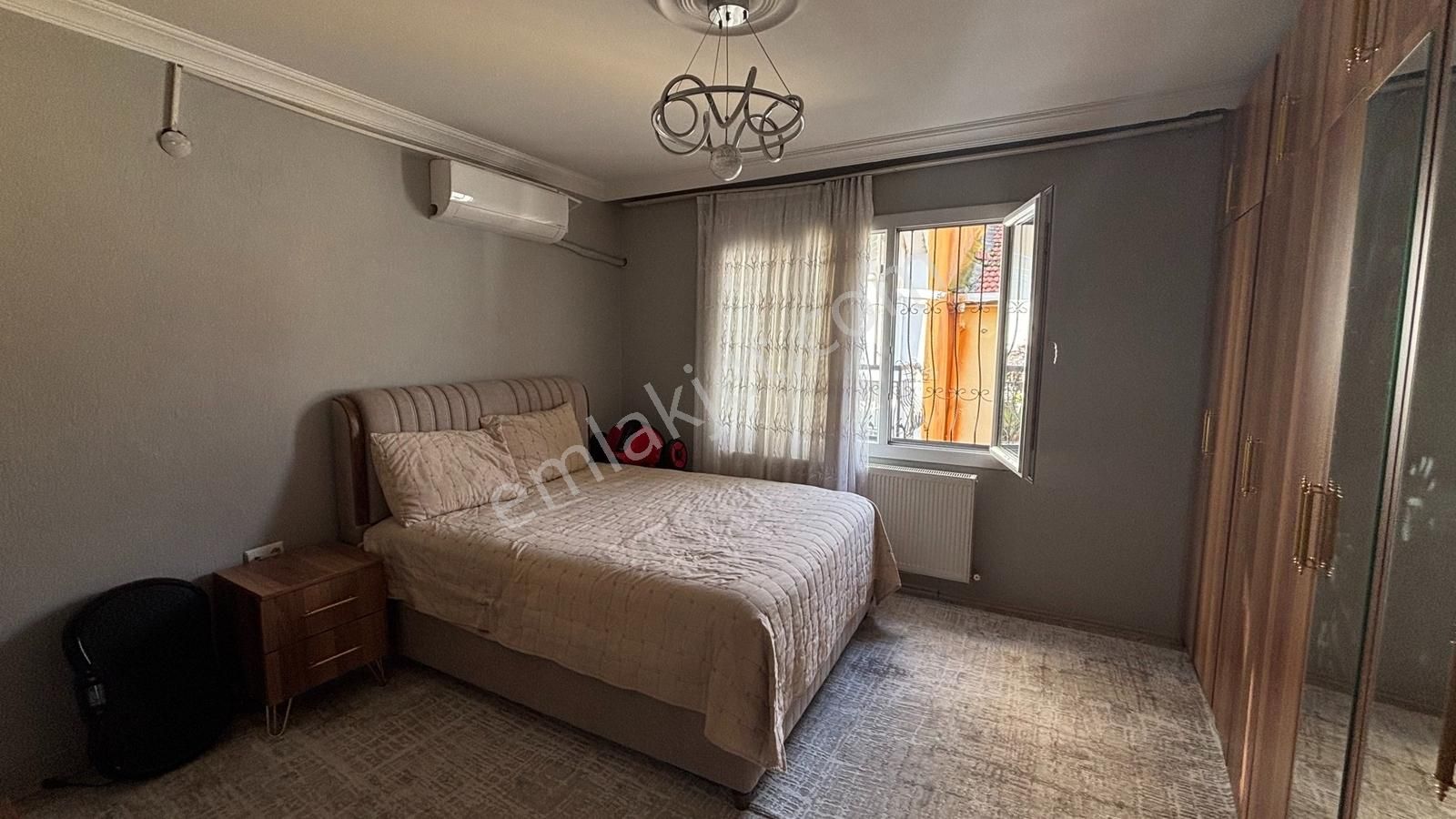 Buca Yenigün Mah. Satılık 3+1 D.gazlı Daire - Görsel 13